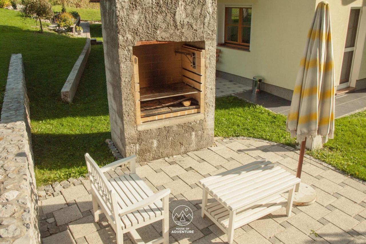 House Of Adventure - The Base To Explore Slovenia Laze v Tuhinju エクステリア 写真